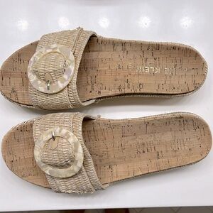 Rattan slides